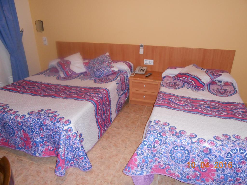 Hotel Los Hermanos Ocaña المظهر الخارجي الصورة