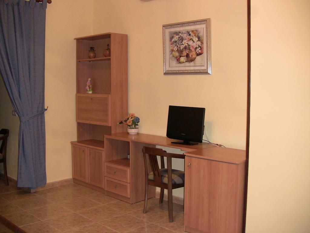 Hotel Los Hermanos Ocaña المظهر الخارجي الصورة