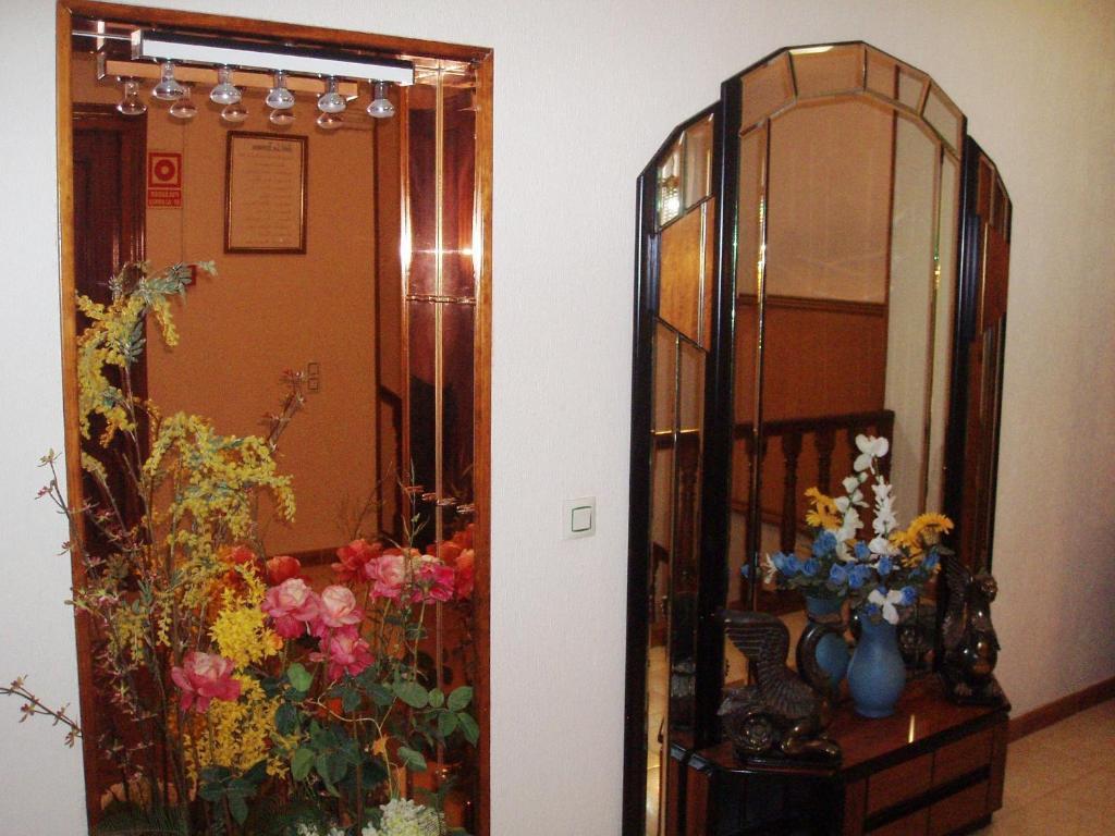 Hotel Los Hermanos Ocaña المظهر الخارجي الصورة