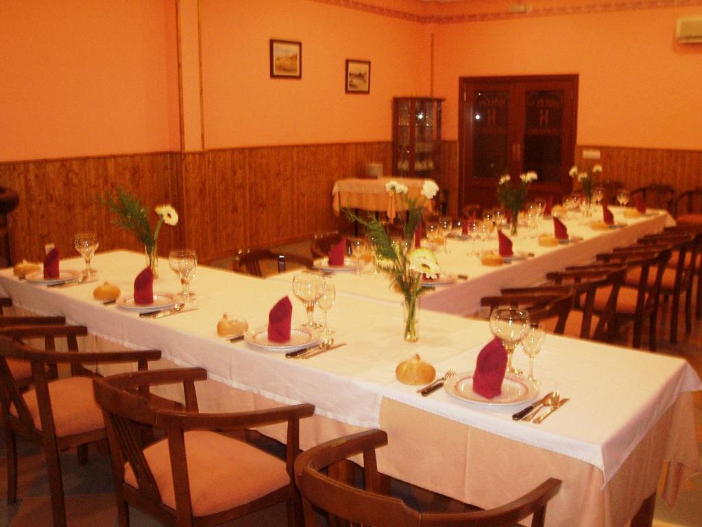 Hotel Los Hermanos Ocaña المظهر الخارجي الصورة